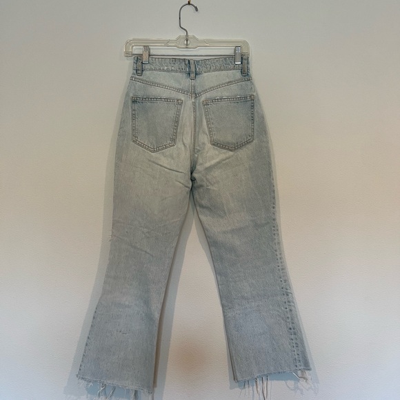 Zara (subtle) flare jeans - Picture 4 of 7